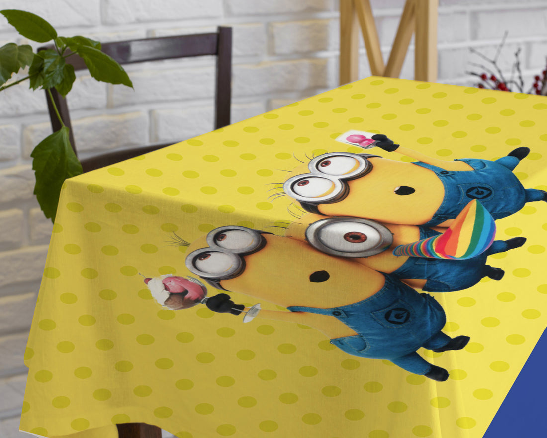 Minion Theme Cake Tablecover