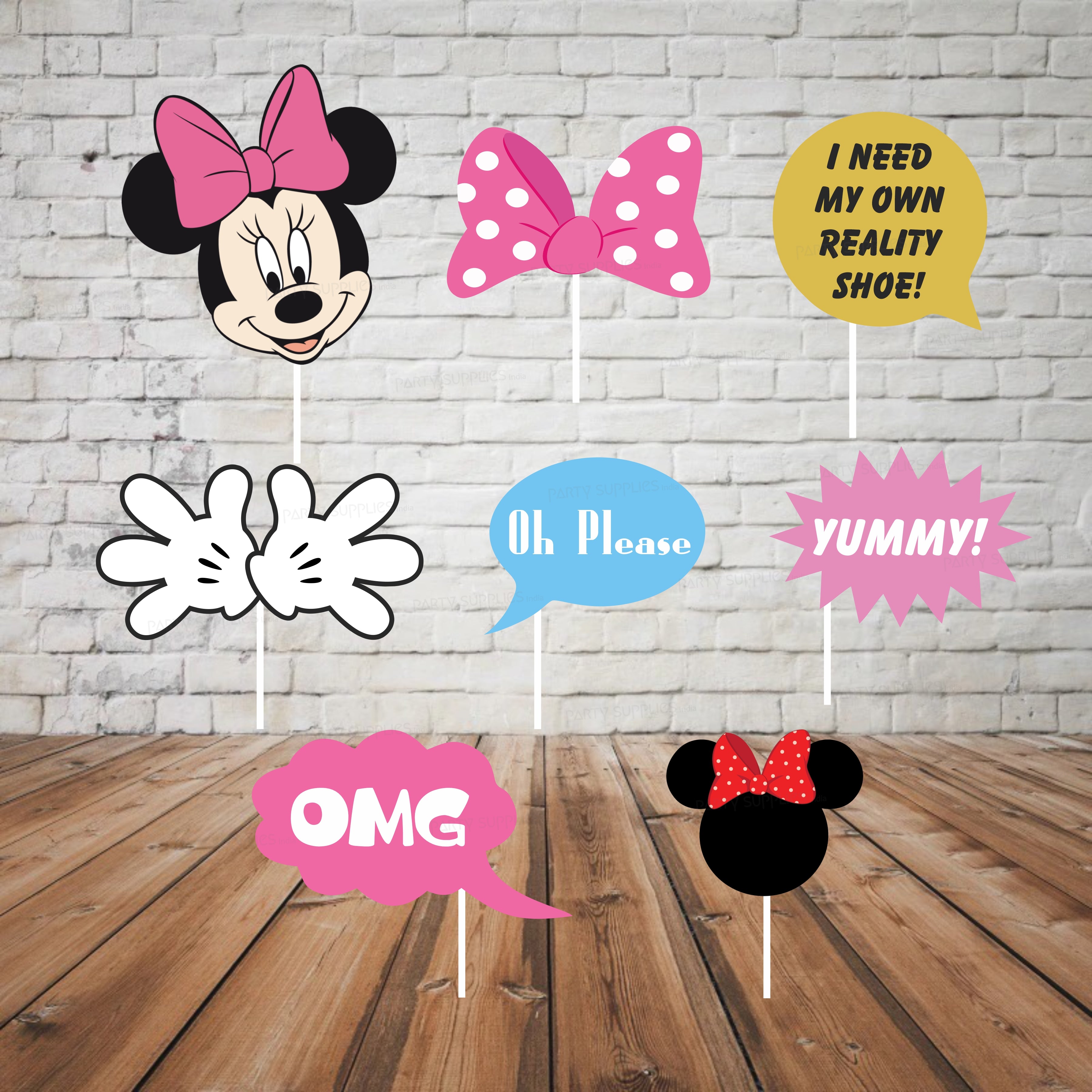 Minnie Mouse Theme Props