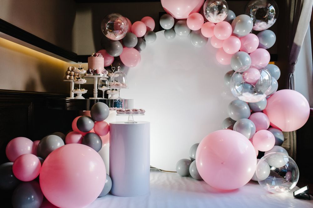 Wall decoration ideas for birthday party at home
