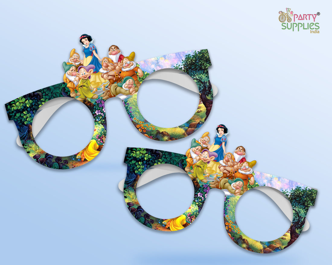 Snow And White theme Birthday Party glasses